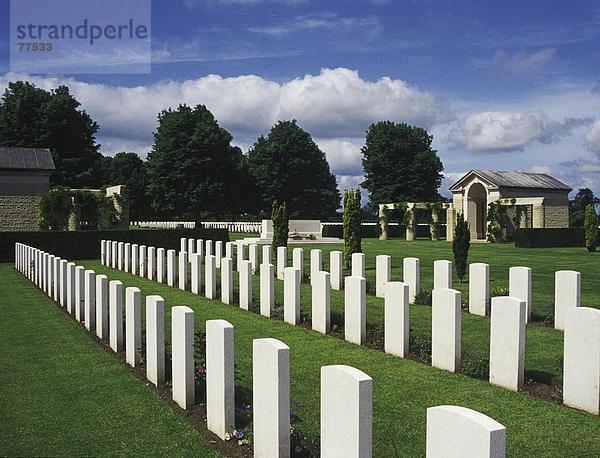 10649609  6. Juni 1944  Bayeux  britischer Friedhof  D-Day  Frankreich  Europa  Gräber  Grabsteine  Invasion  Krieg  Militär  Nr.