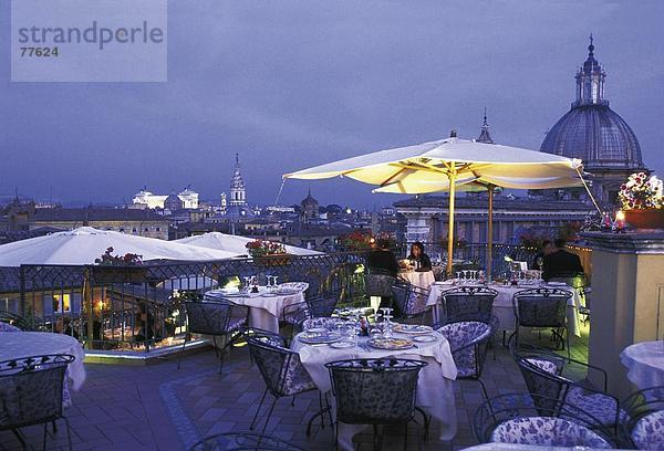 Piazza Navona  Restaurant  Rom  Bildschirme  Stadt  Stadt  Terrasse  10649735  außerhalb  Dächer  Dachterrasse  Gäste  Company  Italien