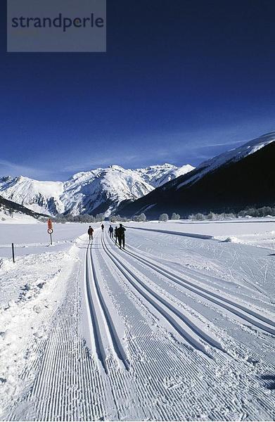 Landschaftlich schön  landschaftlich reizvoll  Berg  Skilanglauf  Hang  Schnee
