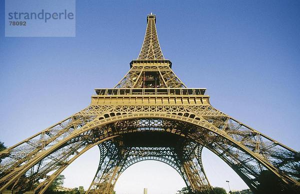 10651021  Übersicht  Dämmerung  Dämmerung  Eiffelturm  Wahrzeichen  Frankreich  Europa  Paris  Stimmung