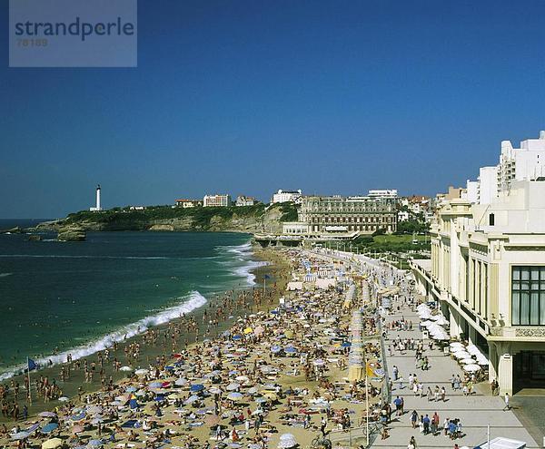 10651176  Aquitaine  Atlantic  Strand  Biarritz  Frankreich  Europa  Küste  Meer  Stadt  Stadt  Strand  Meer  Überblick