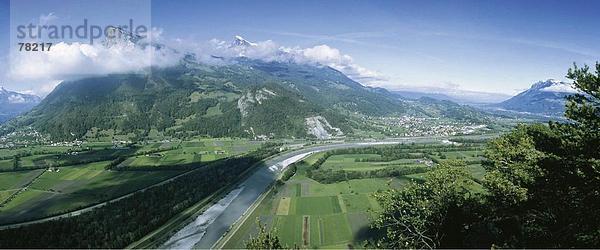 Panorama Landschaftlich schön landschaftlich reizvoll Berg fließen Fluss Alpen