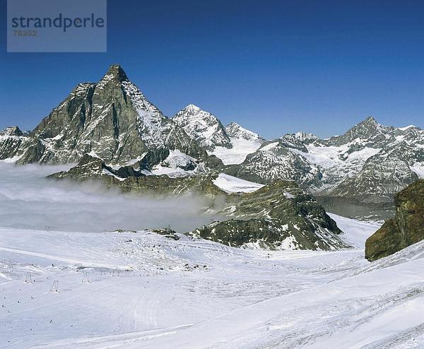 Landschaftlich schön landschaftlich reizvoll Europa Berg Matterhorn Alpen sehen Sehenswürdigkeit blicken Schweiz Kanton Wallis