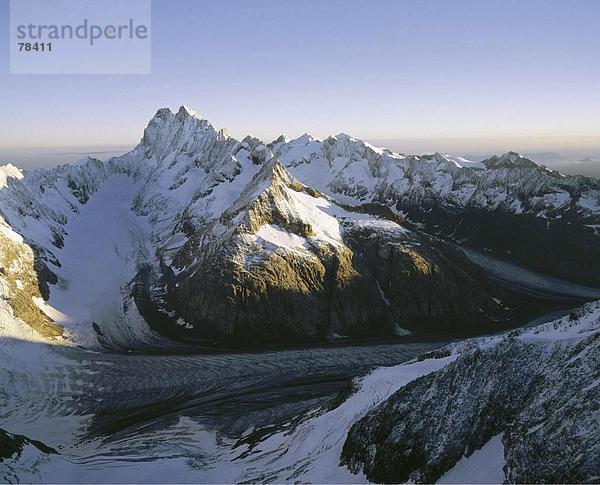 Panorama Landschaftlich schön landschaftlich reizvoll Europa Berg Alpen Berner Oberland Kanton Bern Schweiz