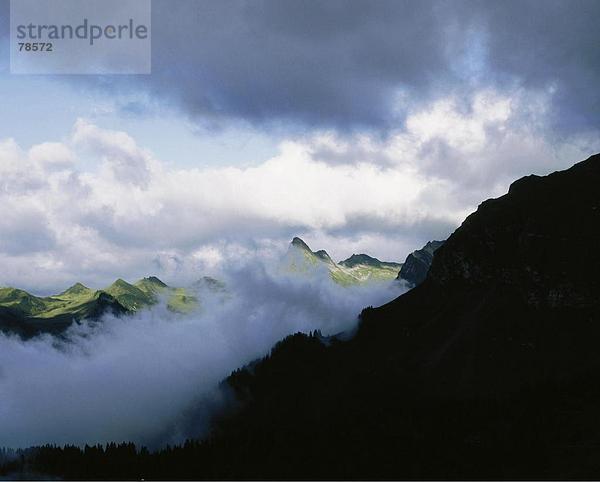Gebirge Landschaftlich schön landschaftlich reizvoll Europa Berg Alpen Kanton Graubünden Gebirgszug Schweiz