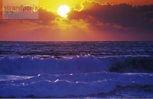 10760778  Atlantik  Himmel  Küste  Landschaft  Meer  Natur  Meer  Sonne  Sonnenuntergang  Wasser  Wellen  Wolke