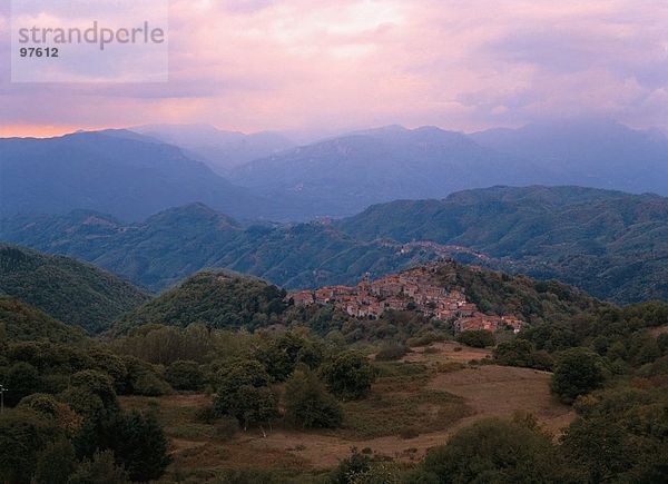 Erhöhte Ansicht von einem Dorf  Toskana  Italien