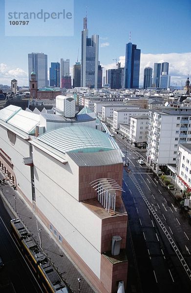Erhöhte Ansicht des Museum  Museum für moderne Kunst  Frankfurt  Deutschland