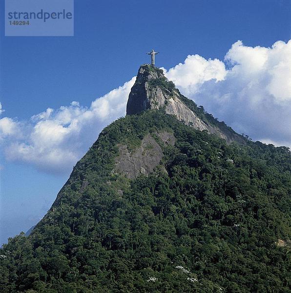 Christus-Statue auf Zuckerhut  Rio De Janeiro  Brasilien