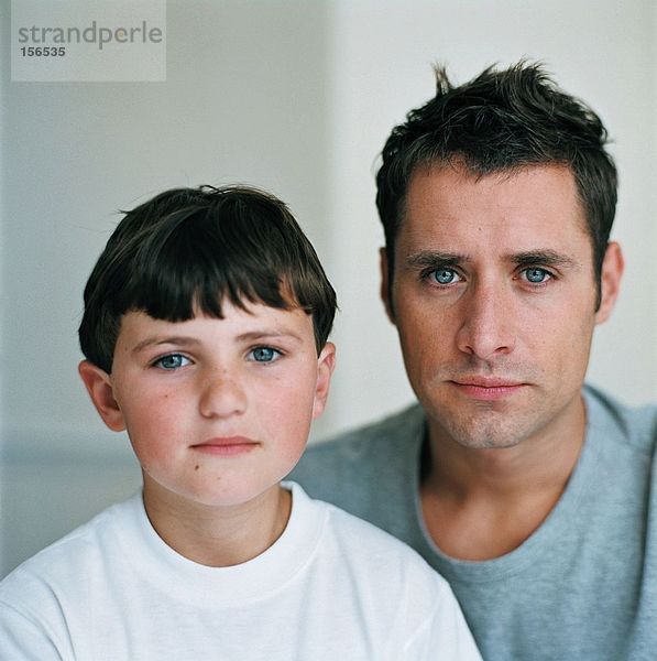 Porträt eines Vaters und Sohnes