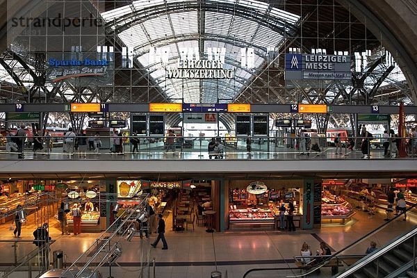 Geschäfte in Hauptbahnhof  Leipzig  Deutschland