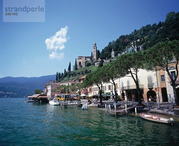 Gebäuden Waterfront  Lago di Lugano  Morcote  Schweiz