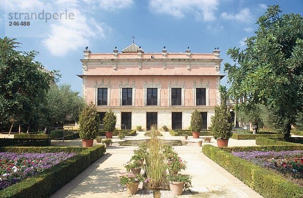 Formalen Garten vor Palace  Palast des Villavicencio  Jerez De La Frontera  Cádiz  Andalusien  Spanien