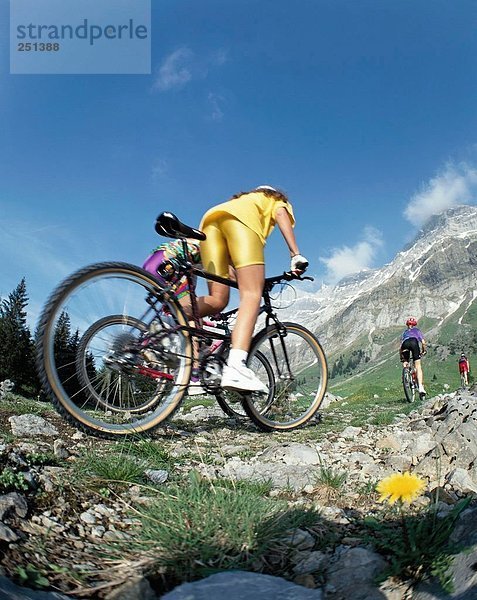 10192312  alpine  Alpen  Gebirge  Schweiz  Europa  Fahrrad  Motorrad  Fahrrad  Radfahren  Fahrrad Fahrrad  drivin