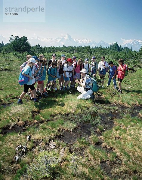 10231318  Natur  Kinder  Berge  Schüler  Schule  Schulklasse  Ausflug  Glarner Alpen  Alpen  Moor  Klasse  Lehrer  Prima