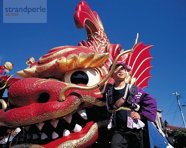 10256395  Folklore  Tradition  Partei  Fête  Tradition  Drache  Kite  Insel  Insel  Kyushu  Japan  Asien  Person  Menge von Peopl