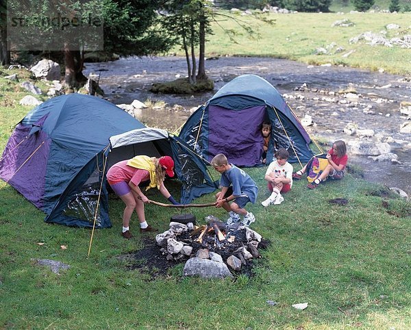 10325611  Zelt  Zelte  camping  Campinging  Lager  Lager  camping  Kinder  Cook  Lagerfeuer  Zeltlager