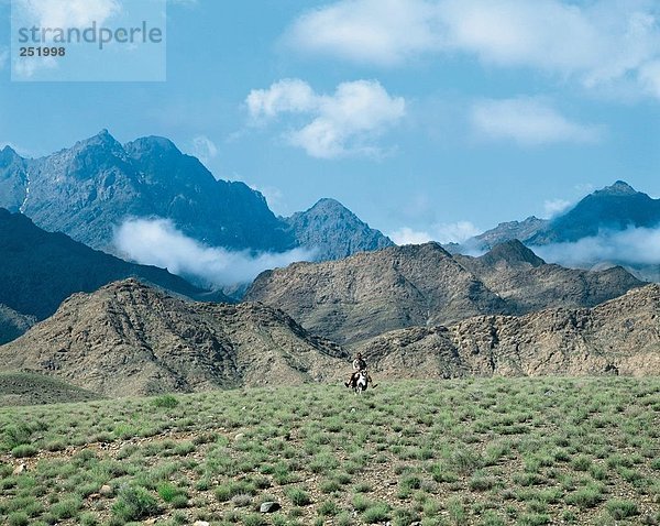 10560094  Esel  Fahrt  Iran  Naher Osten  Kuhhayes Agros Berge  Landschaften  Menschen