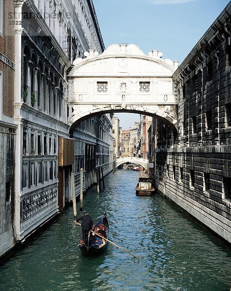 Europa Sehenswürdigkeit Gondel Gondola Italien Venedig