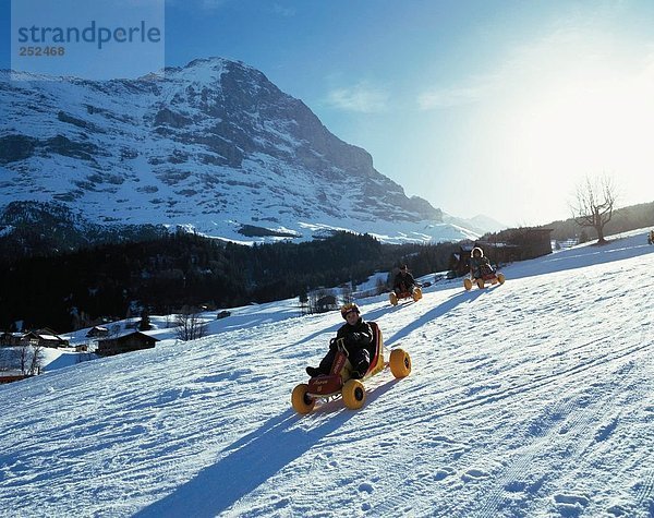 Wintersport Berg Winter Sport Alpen Spaß Scherz