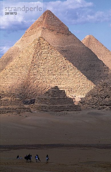 Pyramiden von Gizeh  Kairo  Ägypten