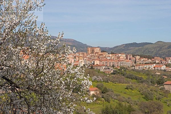 Stadt Landschaft  Madonie Mountains Natural Park  Italien