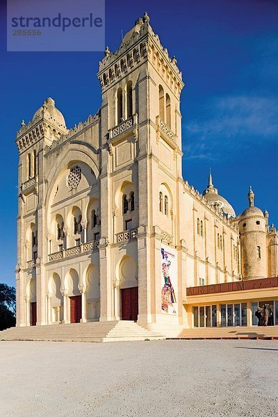 Fassade der Kathedrale St. Louis Kathedrale  Tunesien
