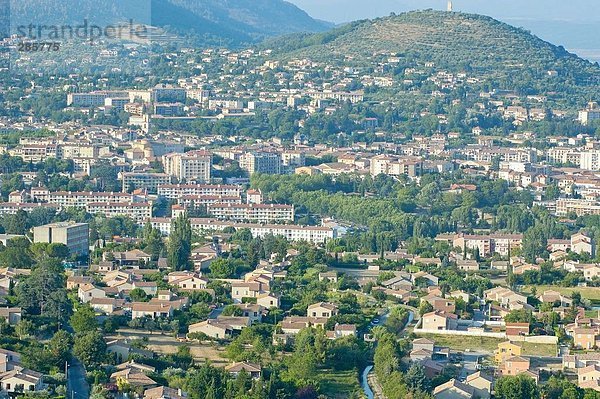 Luftbild von Stadt  Alpes-De-Haute-Provence  Frankreich