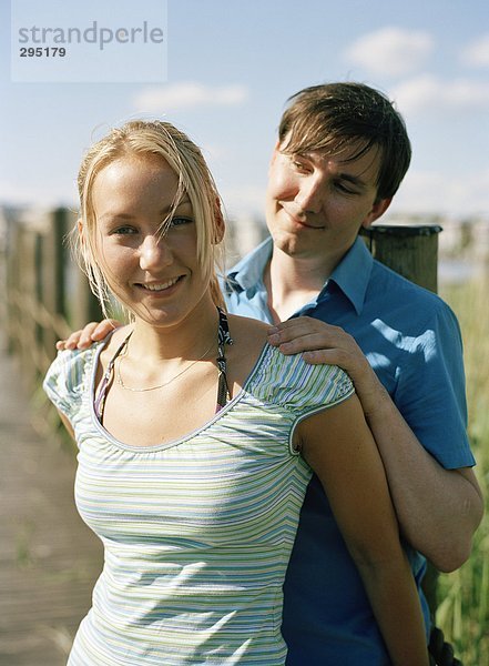 Porträt eines jungen Paares.