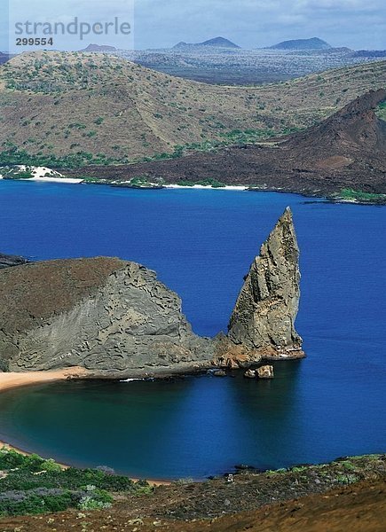 Felsformation im See  Bartolome Insel  Galapagos-Inseln  Ecuador