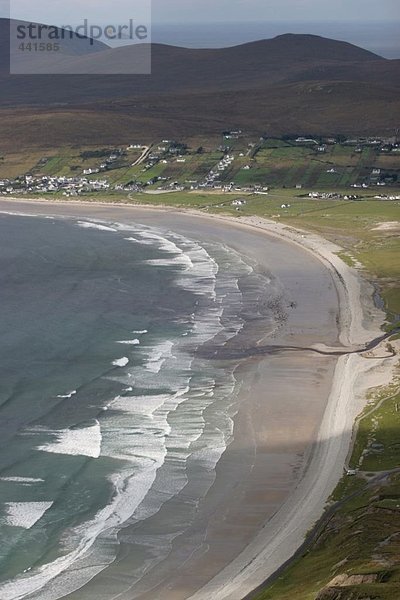 Luftbild von Küste  Achill Island  County Mayo  Irland