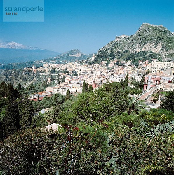 10092317  background Links  Etna  Italien  Europa  Sizilien  Taormina  Überblick