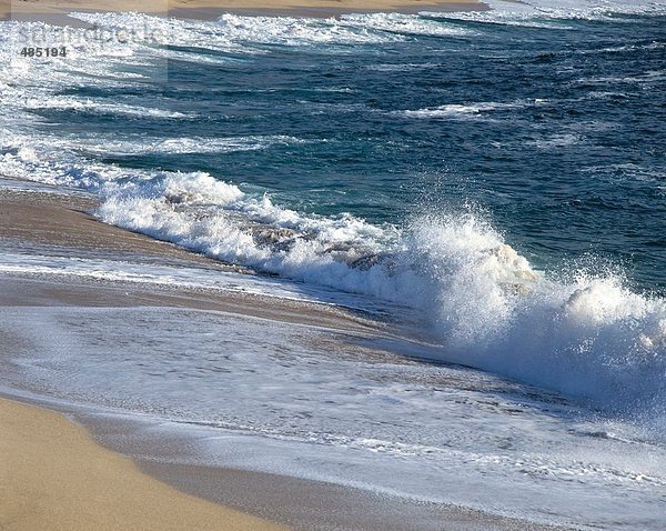10326709  Surfen  Wellen  Frankreich  Europa  Schaum  Korsika  Strand  Meer  Küste  Meer  sand Strand  Wellen