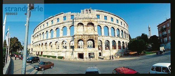 10653375  Amphitheater  antike  antike  historischen  Istrien  Kroatien  Panorama  Roman  Roman  Stadt  Stadt  Pula  breit