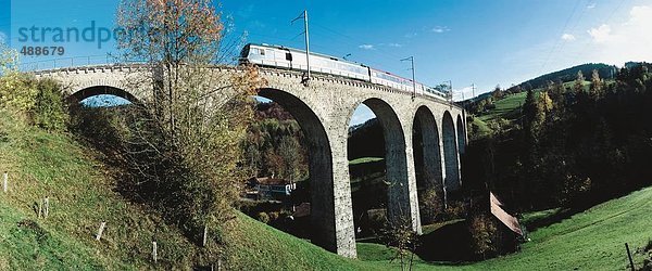 Panorama Brücke Öffentlicher Verkehr Zug