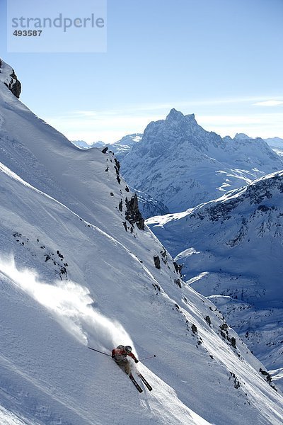 Alpen  Skisport  Skiabfahrt  Abfahrt