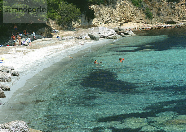 Frankreich  Korsika  Strand und Bucht