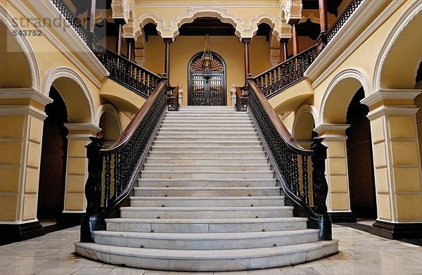 Treppe im Palast  Erzbischöfe Palace  Lima  Lima Provinz  Region Lima  Peru