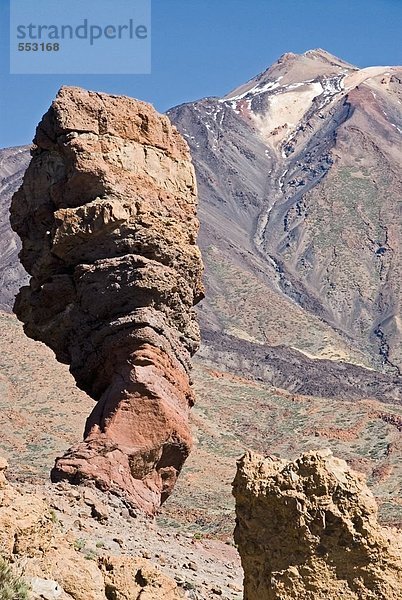 Felsformationen auf Vulkanlandschaft  Roque Chinchado  Pico De Teide  El Teide Nationalpark  Teneriffa  Kanaren  Spanien