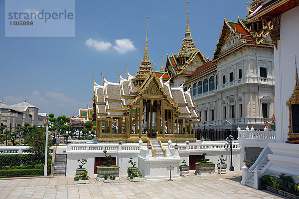 Innenhof des Palais  Chakri Maha Prasat Hall  Grand Palais  Bangkok  Thailand