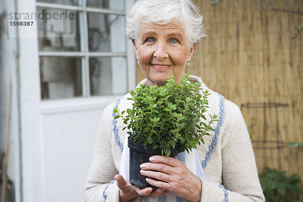 Eine ältere skandinavischen Frau Schweden.