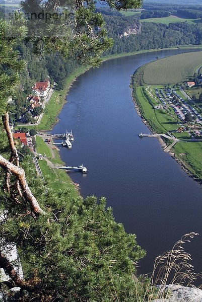 Luftbild von Fluss in Landschaft