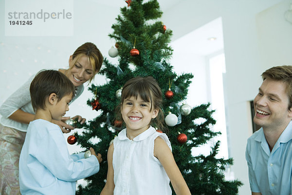 Familienschmuck Weihnachtsbaum