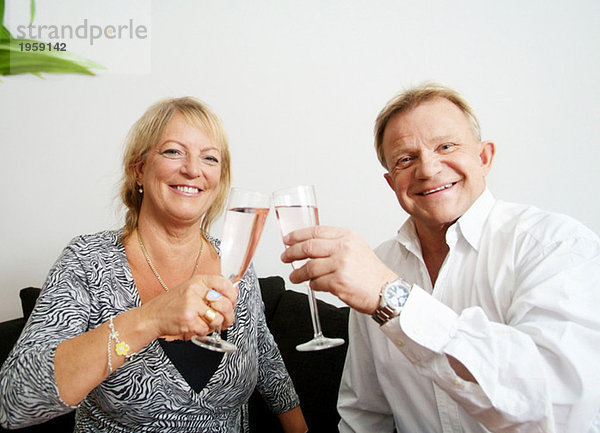 Couple toasting with champage