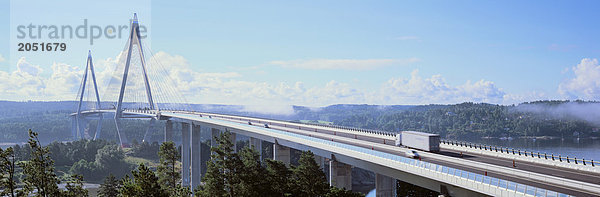 10523779  Brücken  moderne  Brücke  Autobahn Brücke  Schweden  Europa  Sunningebron  Panorama