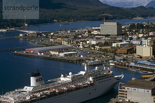 Juneau Harbor Princess Cruise Ship Südosten AK Sommer scenic