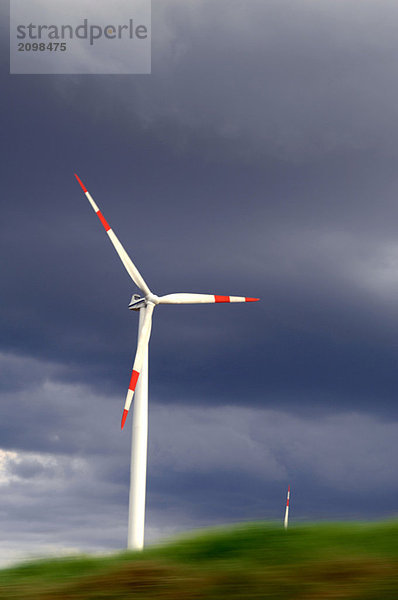 Deutschland  Baden-Württemberg  Schwäbische Alb  Windkraftanlagen