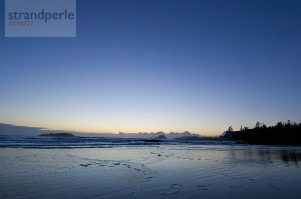 Sunset  Chesterman Beach  Tofino  Vancouver Island  BC