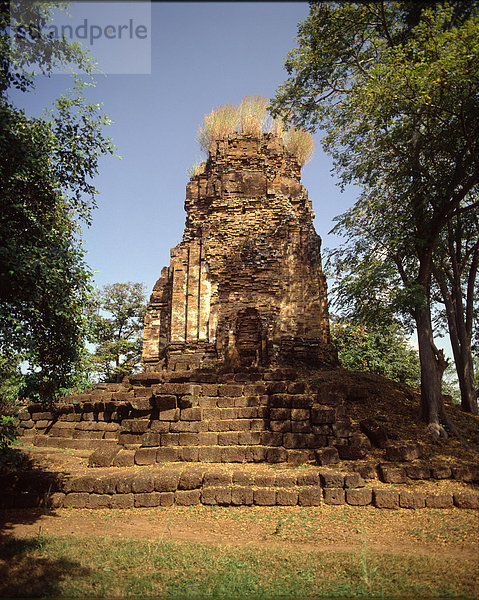 Sri Thep  einem frühen Khmer Tempel in Thailand.