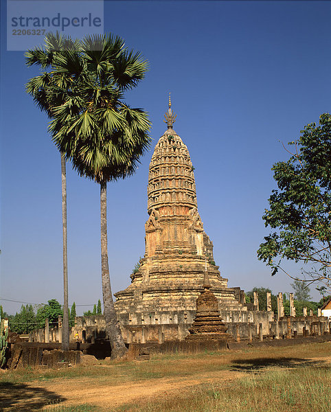 Die Prang des Wat Mahathat  Si Satchanalai - Chalieng  Thailand.
